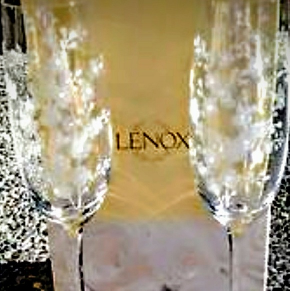 Lenox Bellina Pair of Champagne Flutes - Picture 2 of 5